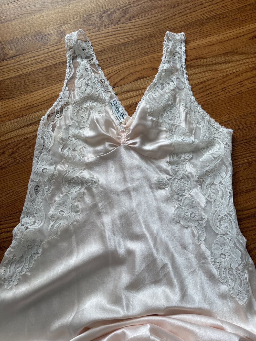 Vintage Christian Dior flirty lace trim long nightie Large - Picture 7 of 16